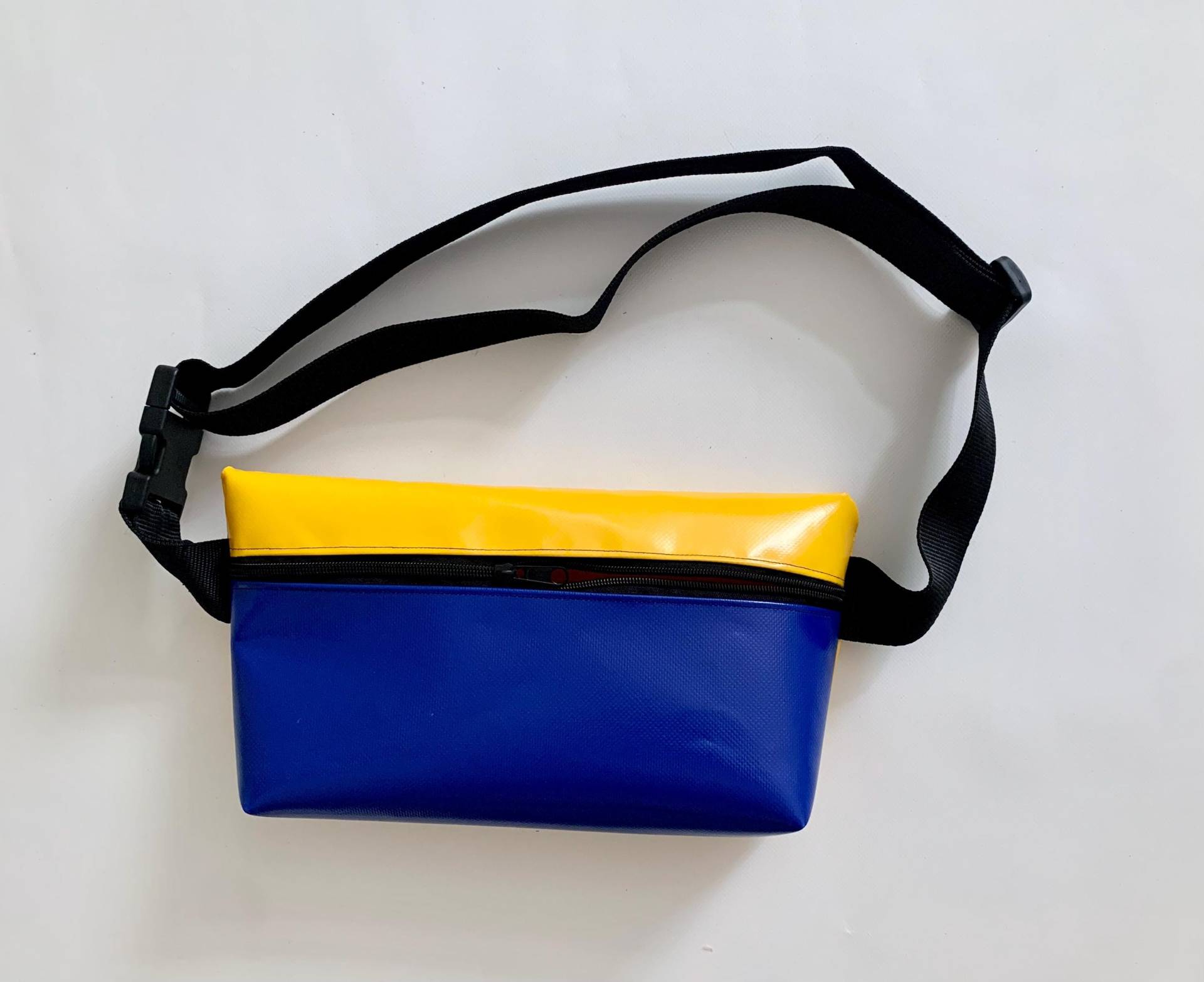 Hip Bag, Bauchtasche, Crossbody Aus Lkw Plane, Bum Bag von TASCHENMACHEREI