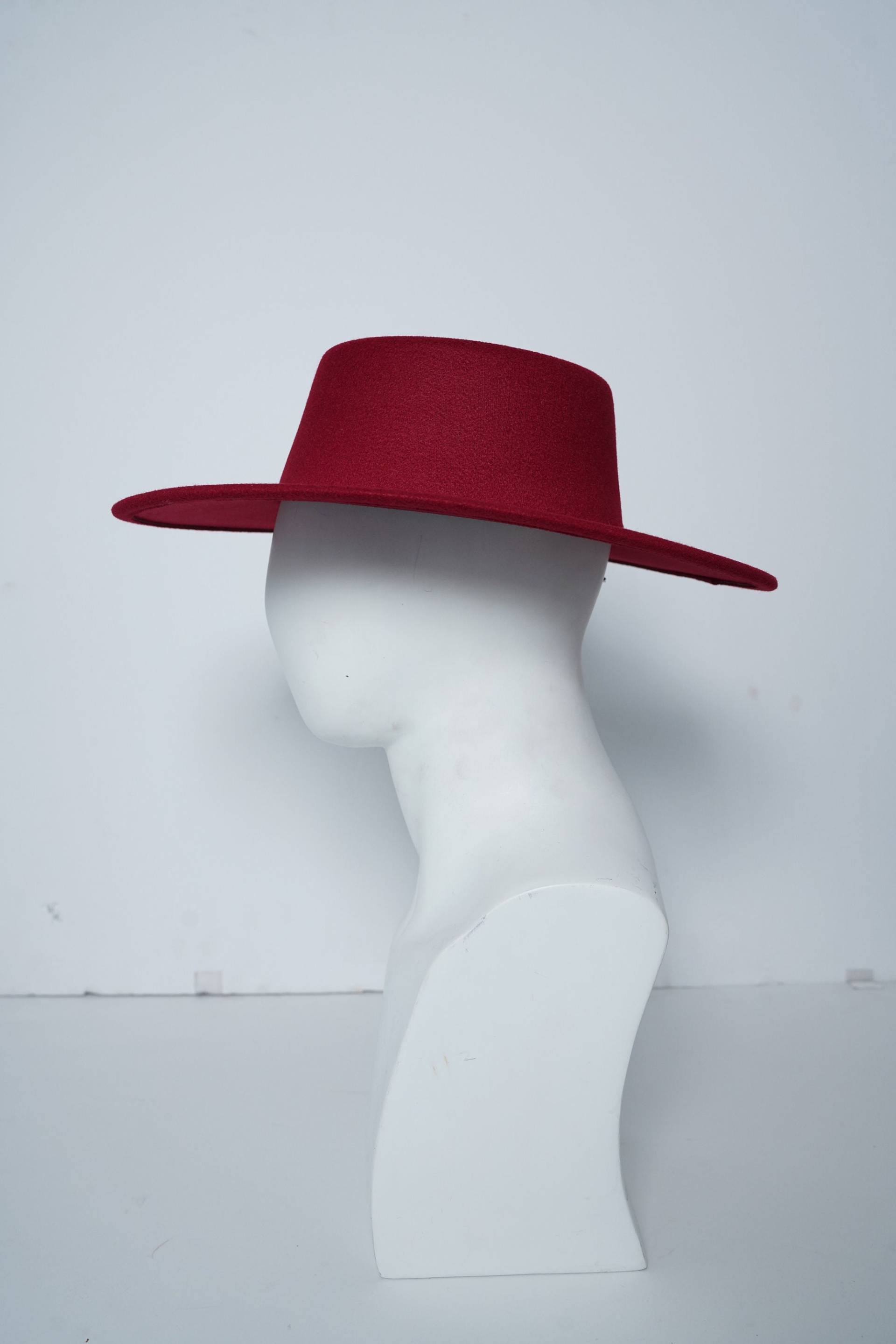 Unisex Roter Granat Boater Fedora Hut, Hut Mit Breiter Krempe, Fedorahut, Flache Steife Für Männer, Frauen, Trendiger von TBFashionStudio