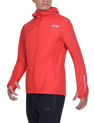TCA Herren Lauf-Softshelljacke. Reflektierende atmungsaktive Packable-Jacke mit Reißverschlusstaschen - Rot, L von TCA