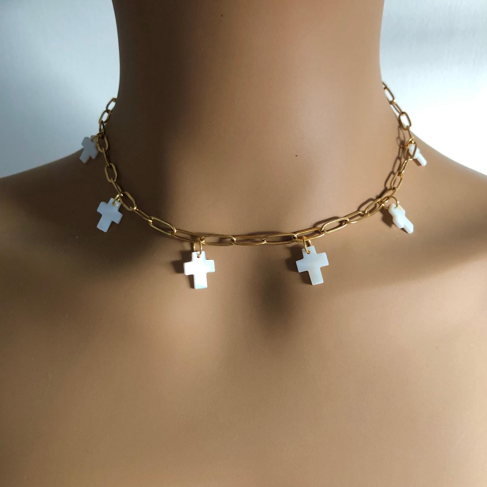 Gold Gliederkette Mit Kreuzen Aus Echtem Perlmutt, Goldene Büroklammerkette, Geschenk Für Sie Und Ihn, Kette Modernes Layering Gold Gliederkette Mit Kreuzen Aus Echtem Perlmutt, Goldene Büroklammerkette, Geschenk Für Sie Und Ihn, Kette Modernes Layering von TENKIKS