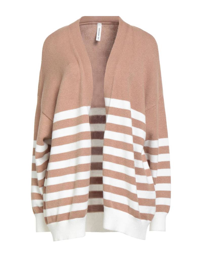 TENSIONE IN Strickjacke Damen Kamel von TENSIONE IN