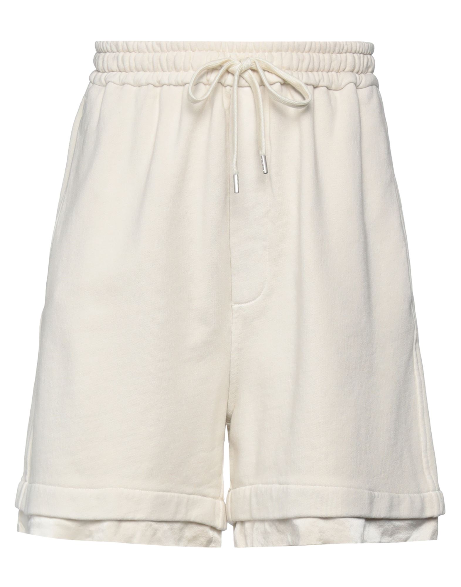 .TESSA Shorts & Bermudashorts Damen Elfenbein von .TESSA