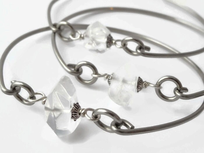 50% Off - 2Er Set Bergkristall Armbänder Sterling Silber & Edelstahl Haken Heilung Outlander Steinkreis Unikat von TESandTreasures