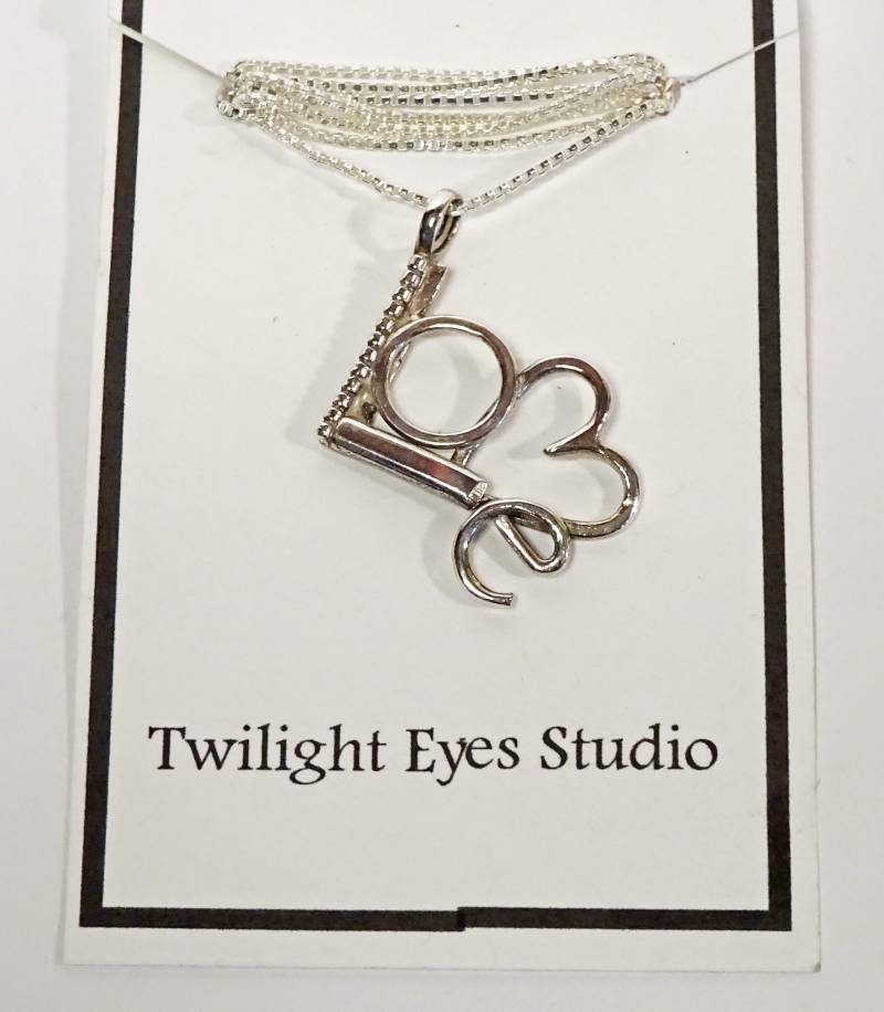 L-O-V-E Kette - Einzelstück 45 cm Massiv Sterling Hochzeit Jahrestag Mutter/Tochter Abschlussfeier von TESandTreasures