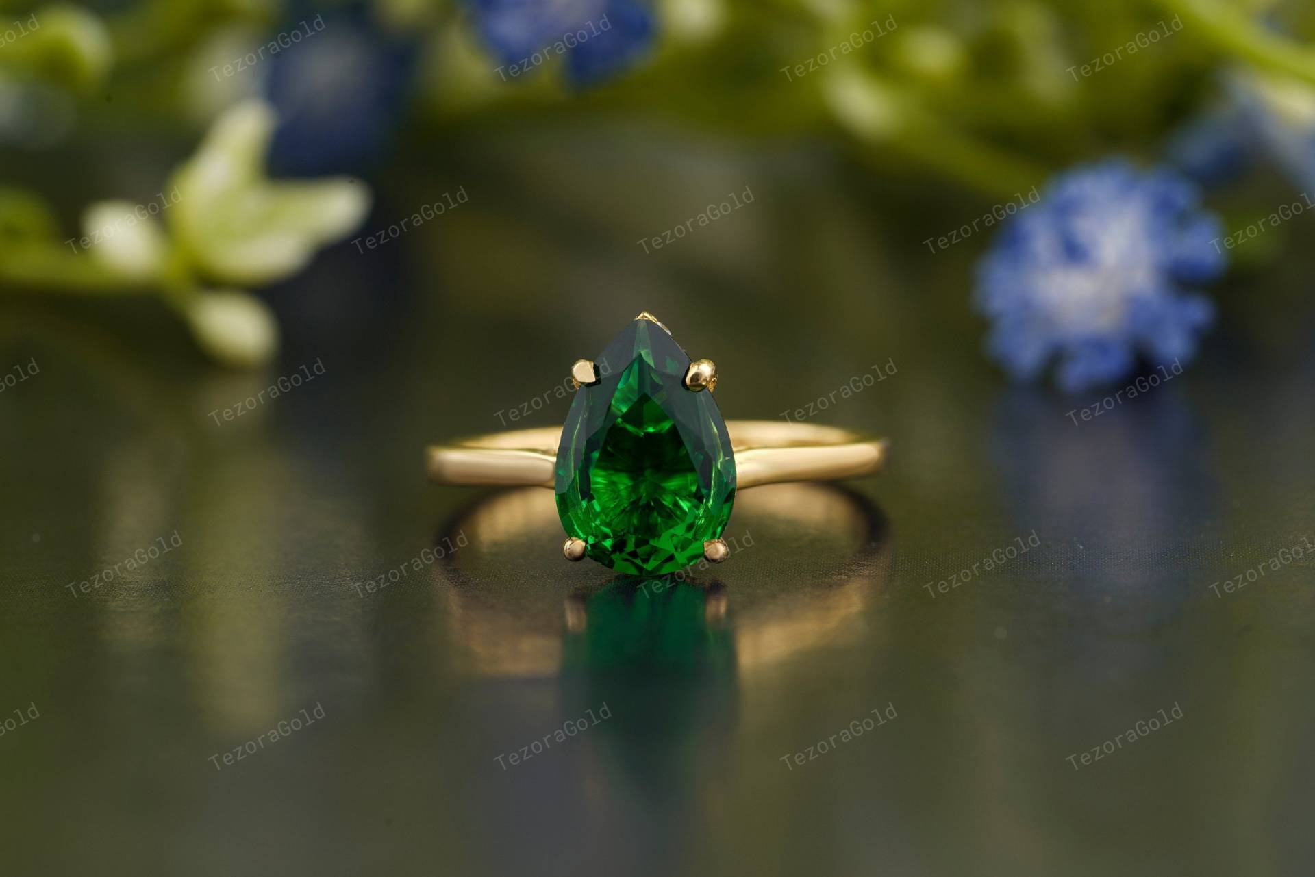 Pear Cut Smaragd Ring, 2, 60 Ct Verlobungsring, Grüner Edelstein Mai Geburtsstein Versprechen Ringe Für Frauen von TEZORAGOLD