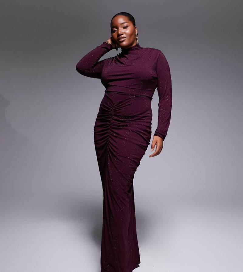 TFNC Plus - Hochgeschlossenes, verziertes Maxikleid in Kirschrot-Rosa von TFNC Plus