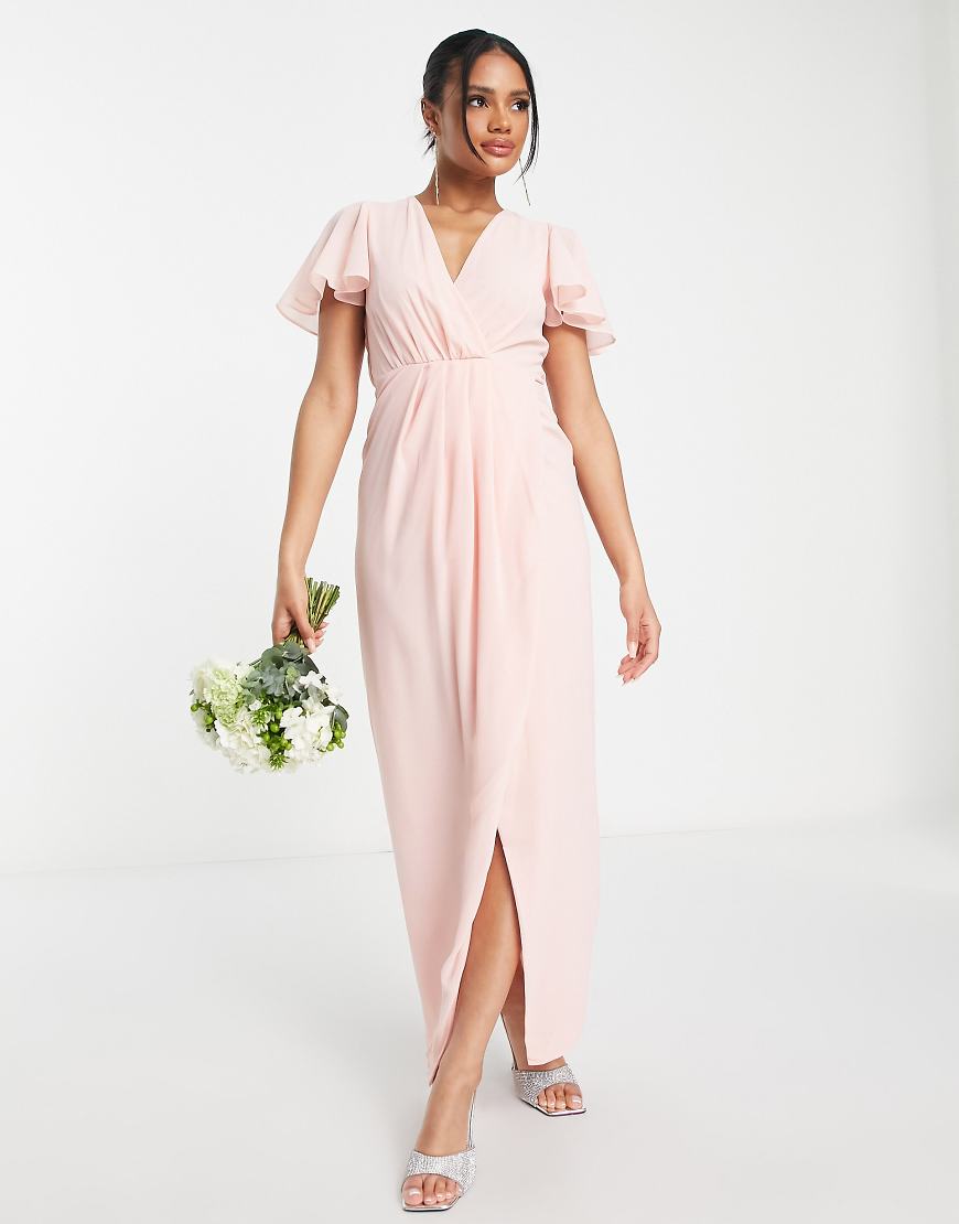 TFNC - Bridesmaid - Langes Brautjungfernkleid aus zartrosa Chiffon mit Flatterärmeln und gewickelter Vorderseite von TFNC