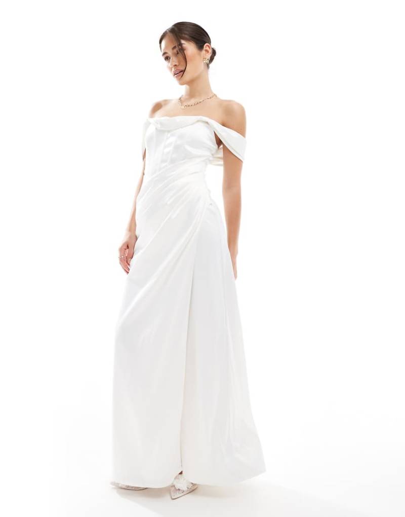 TFNC - Maxikleid aus Satin in Weiß mit Korsettdetail und abfallender Schulterpartie TFNC - Maxikleid aus Satin in Weiß mit Korsettdetail und abfallender Schulterpartie von TFNC