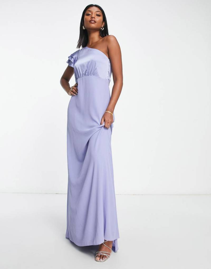 TNFC - Bridesmaid - Maxikleid in Puderblau mit One-Shoulder-Träger von TFNC