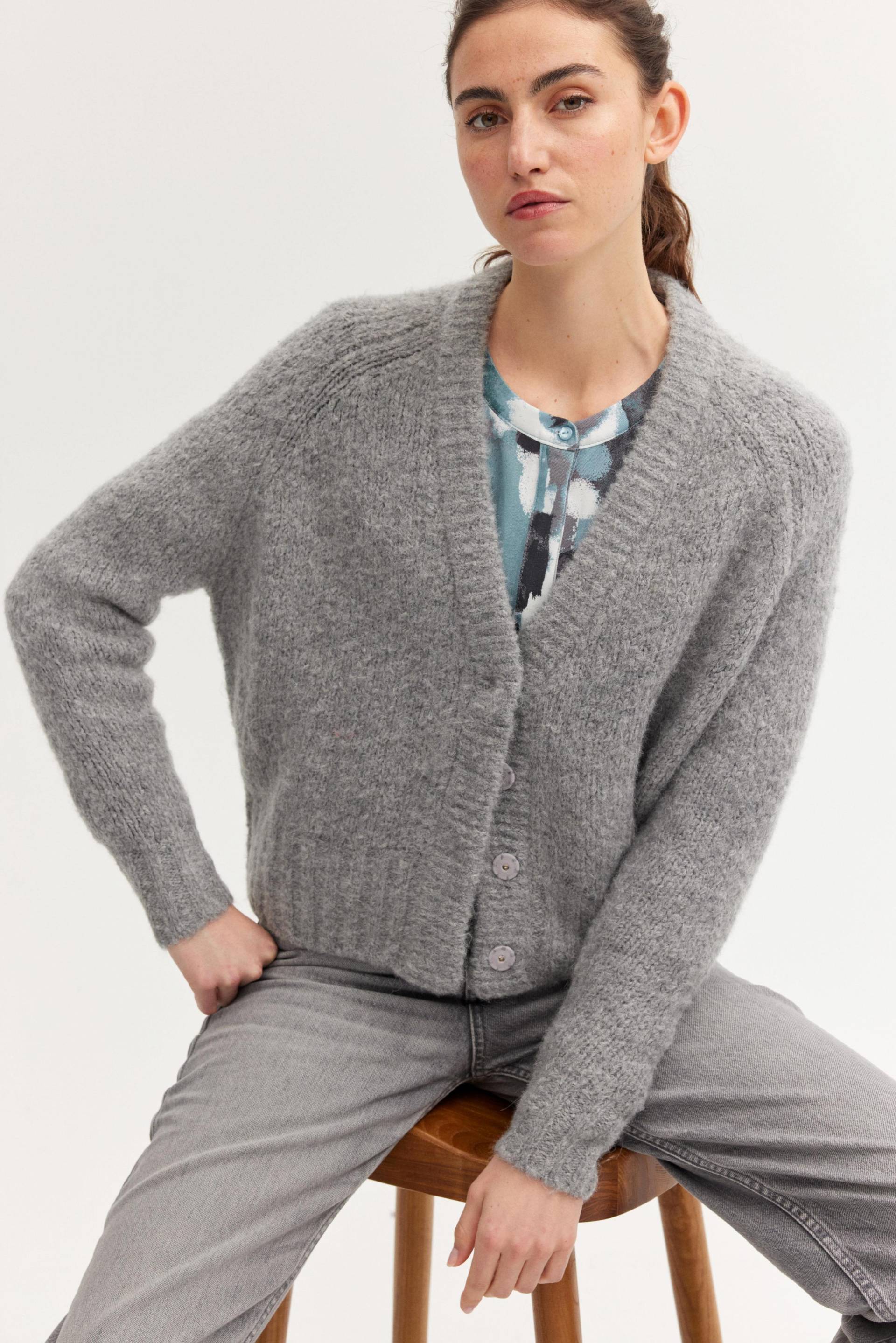 THE FASHION PEOPLE - Fluffy Cardigan silvergrey mel - Gr. - S von THE FASHION PEOPLE