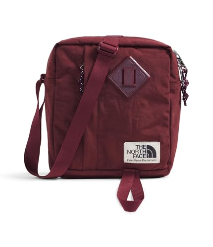 THE NORTH FACE NF0A52VT82P BERKELEY CROSSBODY Gym Bag Herren SUMAC/ALPINE PLUM Größe OS von THE NORTH FACE