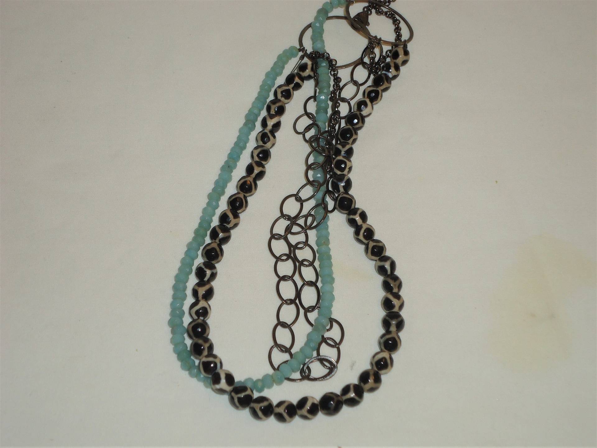 Schöne Glasperlen Multi Strang Kette Halskette Schöne Glasperlen Multi Strang Kette Halskette von THEACCESSORIESBAR