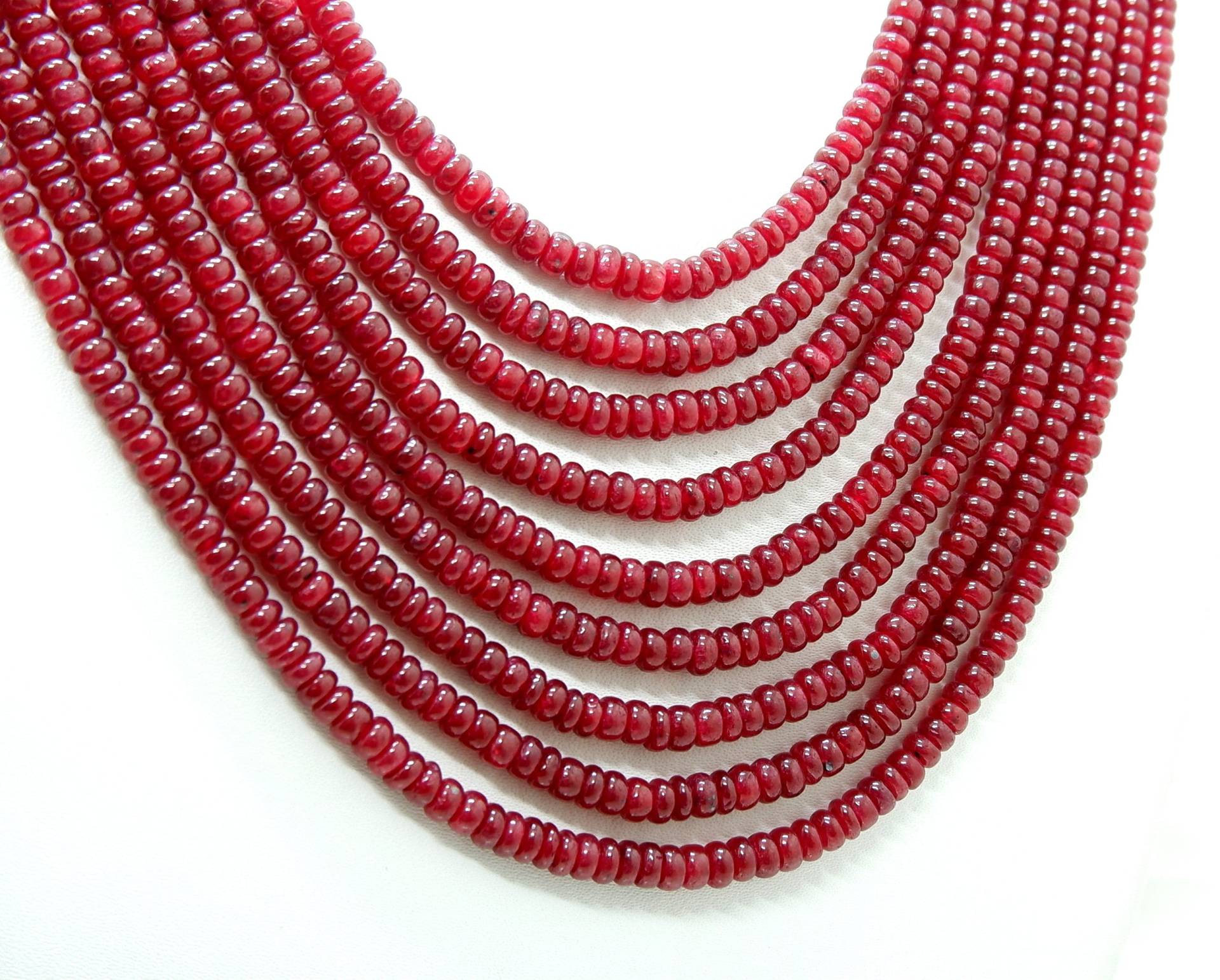Natürliche Rubin Perlen 9 Strang Halskette - Roter Korund Größe 3-4.7 Mm, 20 "Zoll Länge, Erhalten Sie 50% Rabatt Auf Großhandel Zubehör Sale von THEGEMSBEADS
