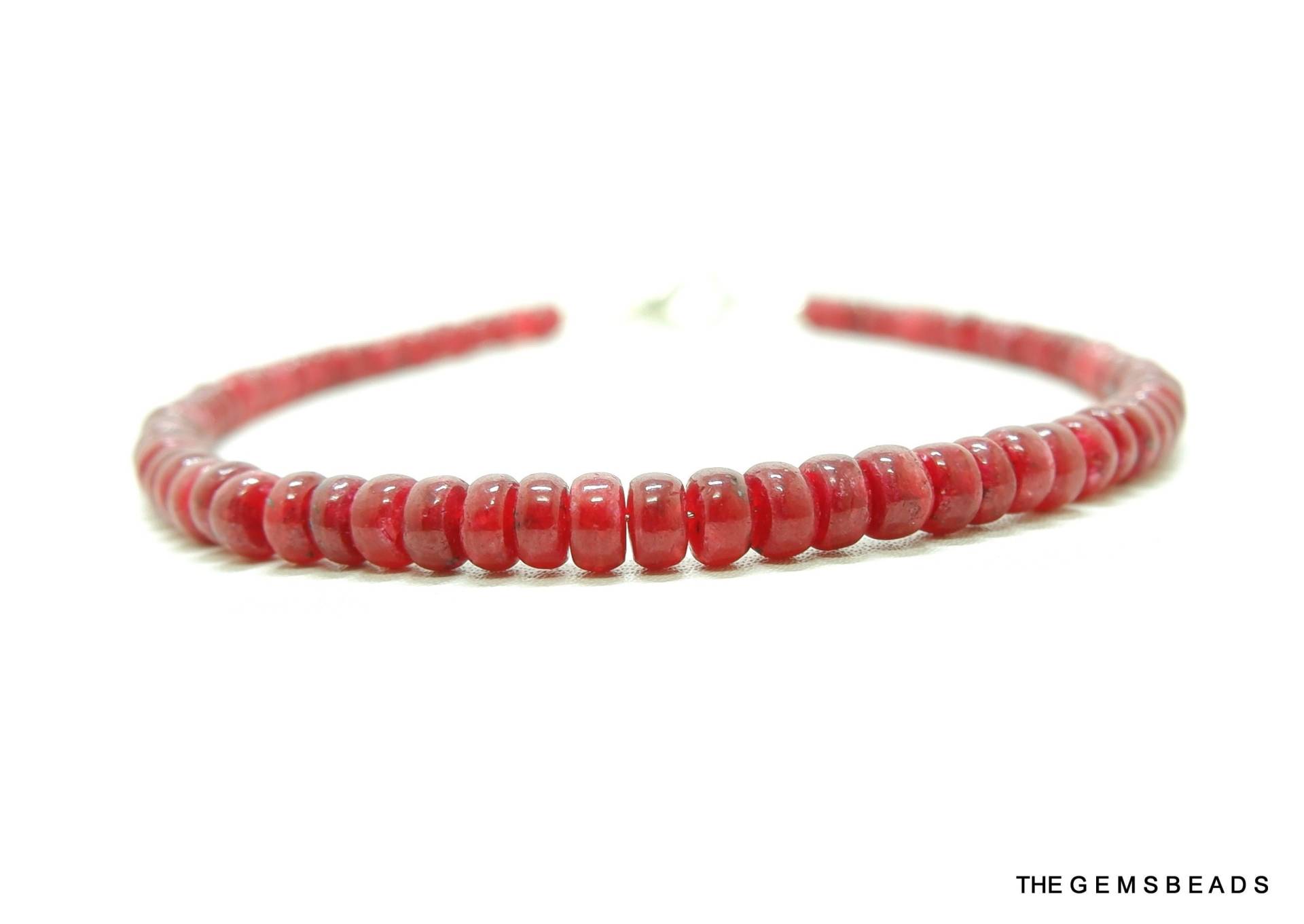 Natürliches Ruby Armband, Zierliches Natürliches Echtes Rotes Rubin Zartes Armband, Glattes Perlenarmband - Juli Geburtsstein, Weihnachtsgeschenk von THEGEMSBEADS