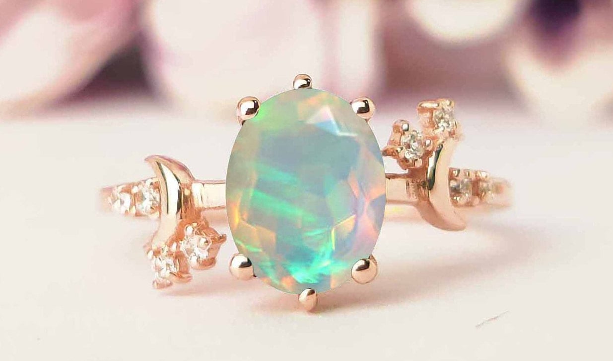 Mond Meines Lebens Opal Verlobungsring Antiker Ehering 14K Rosegold Vintage Braut Jubiläum Ring Oval Cut Unikat Versprechen von THEGOLDSMITHIN