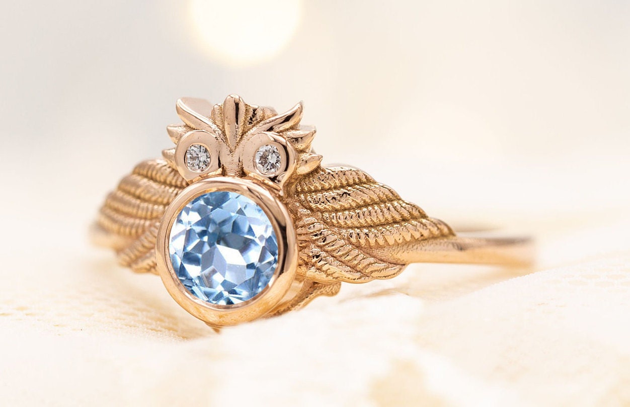 Natürlicher Aquamarin Verlobungsring Eule Vintage Stil Ehering Unikat Braut Jahrestag Ring Art Deco Antik Versprechen von THEGOLDSMITHIN