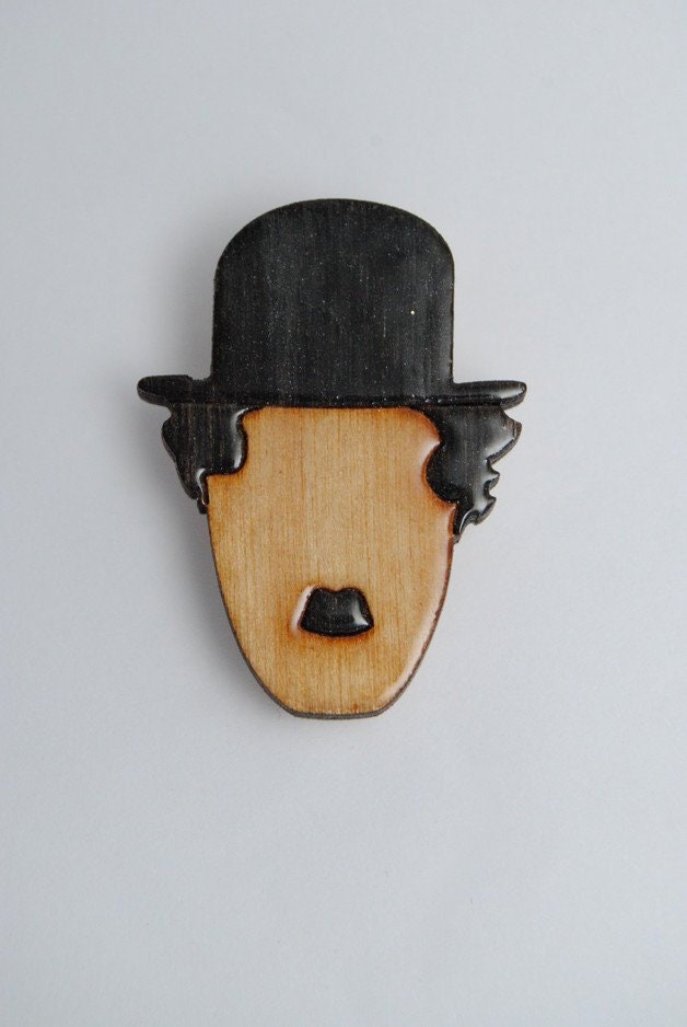 Charlie Chaplin Brosche, Handgemacht, Geschenk Für Jeden Anlass, Weihnachtsgeschenk Charlie Chaplin Brosche, Handgemacht, Geschenk Für Jeden Anlass, Weihnachtsgeschenk von THELMAandLOUIS