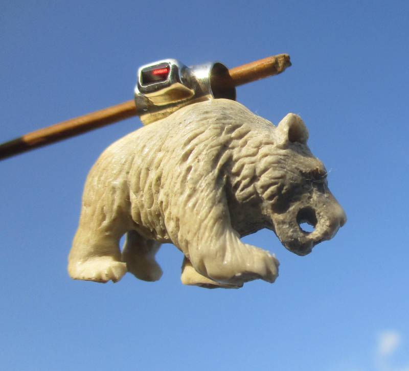 Bär , Grizzly - Horn Geschnitzt Anhänger Silber 925 Mit Granat von THORALFWOLF