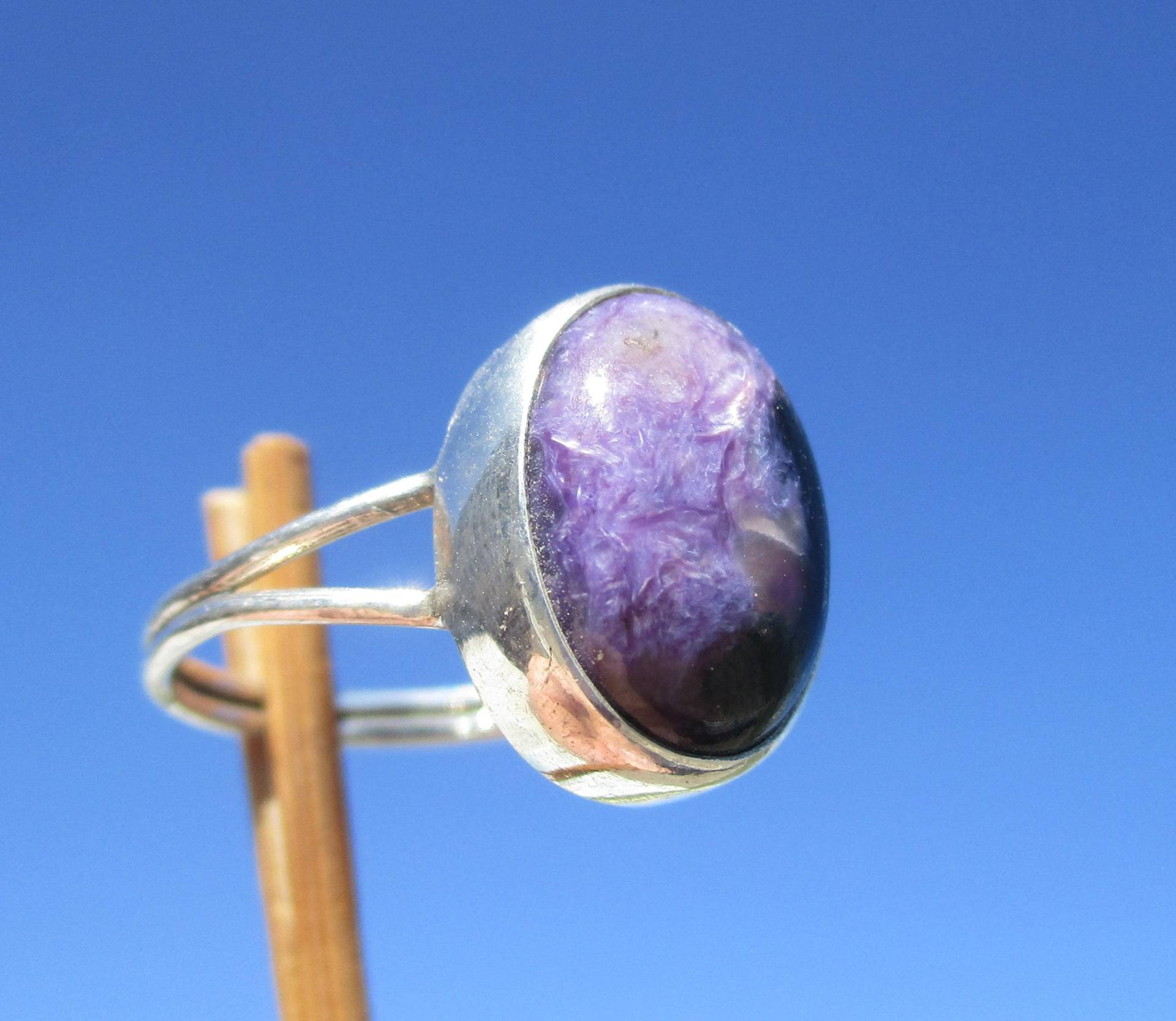 Charoit Aus Russland Ring Gr. 19, 5 - Silber 925 Charoit Aus Russland Ring Gr. 19, 5 - Silber 925 von THORALFWOLF