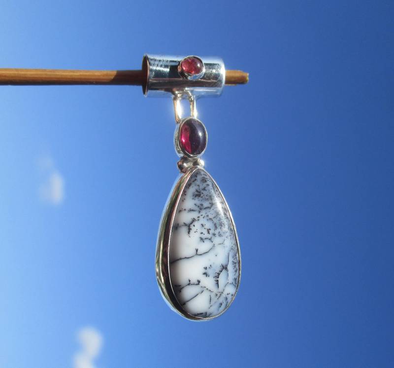 Dendritenopal Aus Der Türkei - Anhänger Silber 925 Mit Granat Und Rubin von THORALFWOLF