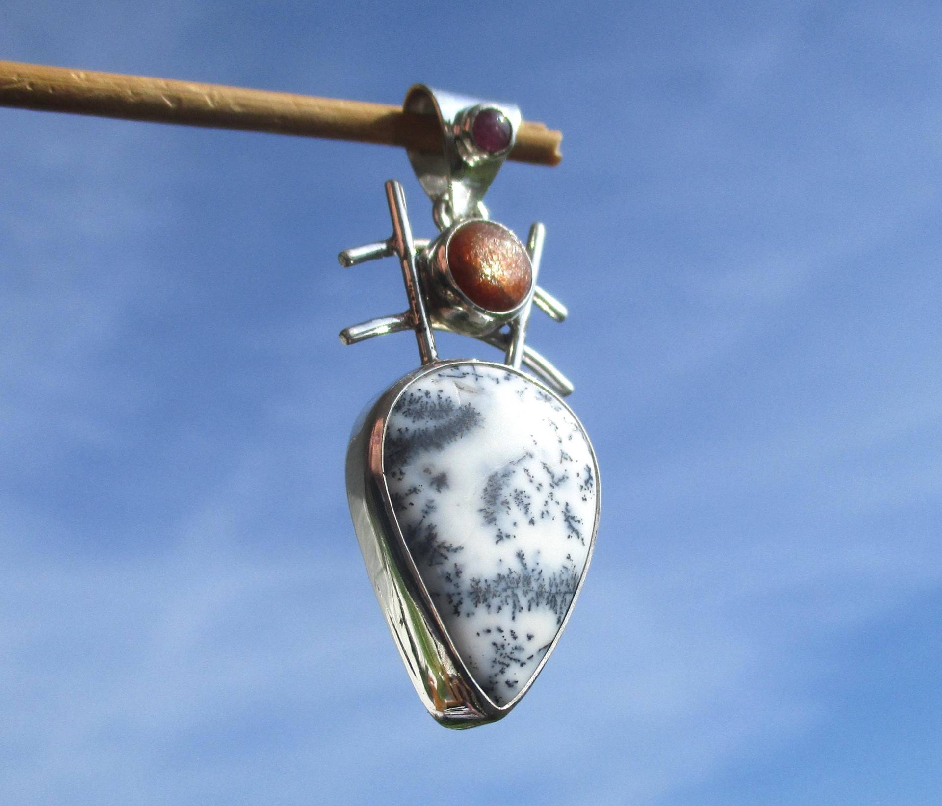 Dendritenopal Aus Der Türkei - Anhänger Silber 925 Mit Sonnenstein Und Rubin Dendritenopal Aus Der Türkei - Anhänger Silber 925 Mit Sonnenstein Und Rubin von THORALFWOLF
