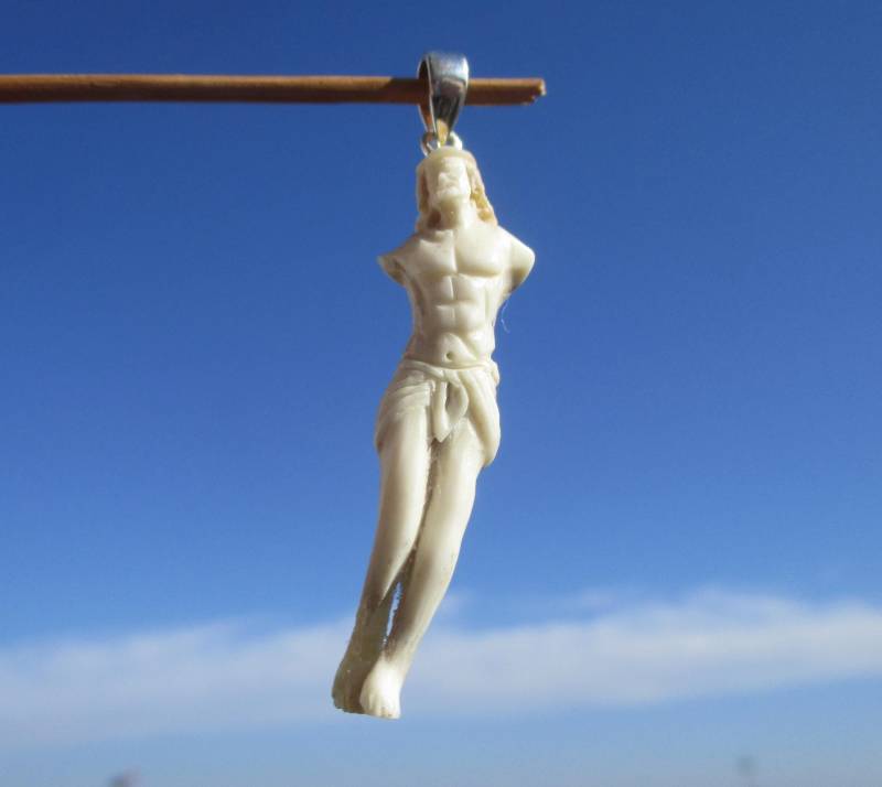 Jesus Torso - Horn Geschnitzt Anhänger Silber 925 Jesus Torso - Horn Geschnitzt Anhänger Silber 925 von THORALFWOLF