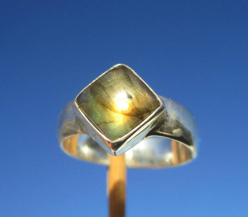Labradorit Aus Madagaskar - Ring Gr. 17 Silber 925 von THORALFWOLF