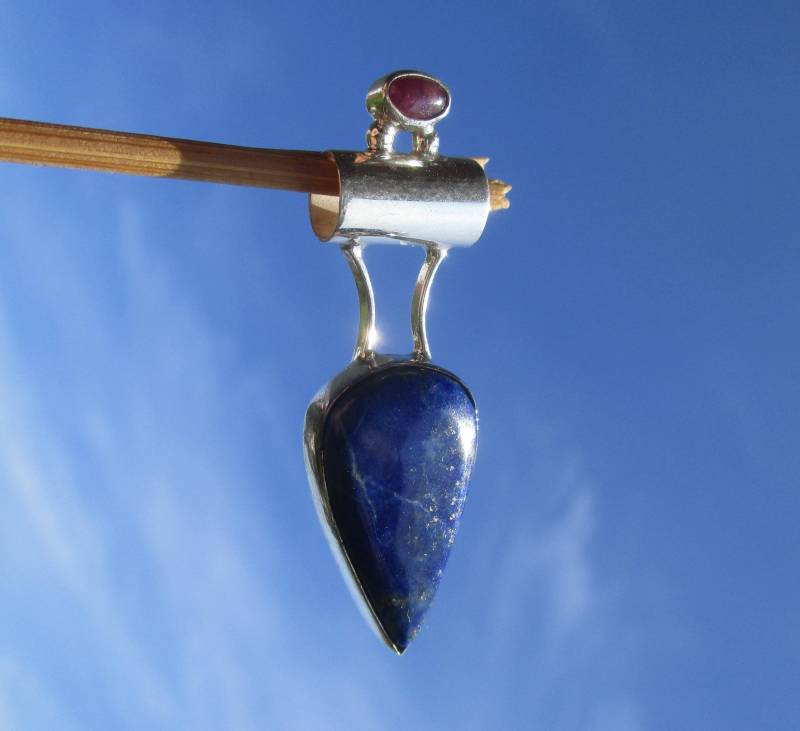 Lapislazuli - Anhänger Silber 925 Mit Rubin Lapislazuli - Anhänger Silber 925 Mit Rubin von THORALFWOLF