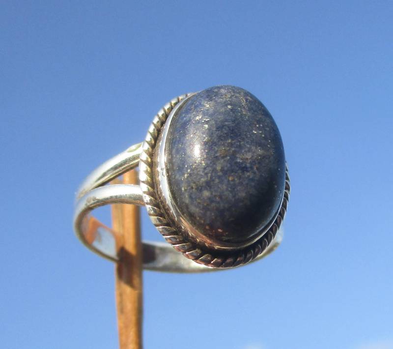 Lapislazuli - Ring Gr. 18, 25 Silber 925 Lapislazuli - Ring Gr. 18, 25 Silber 925 von THORALFWOLF