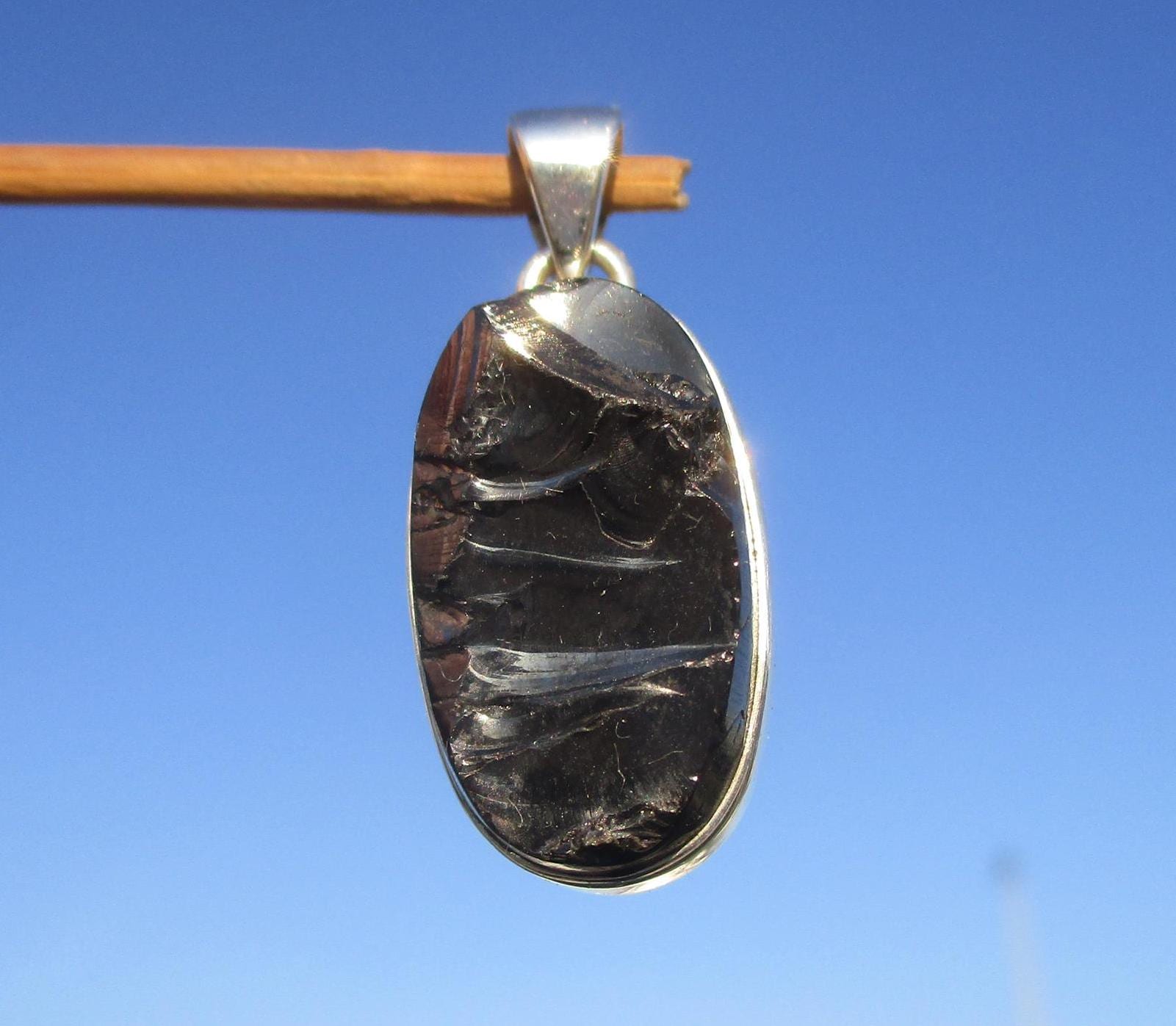Schungit Roh - Anhänger Silber 925 Schungit Roh - Anhänger Silber 925 von THORALFWOLF