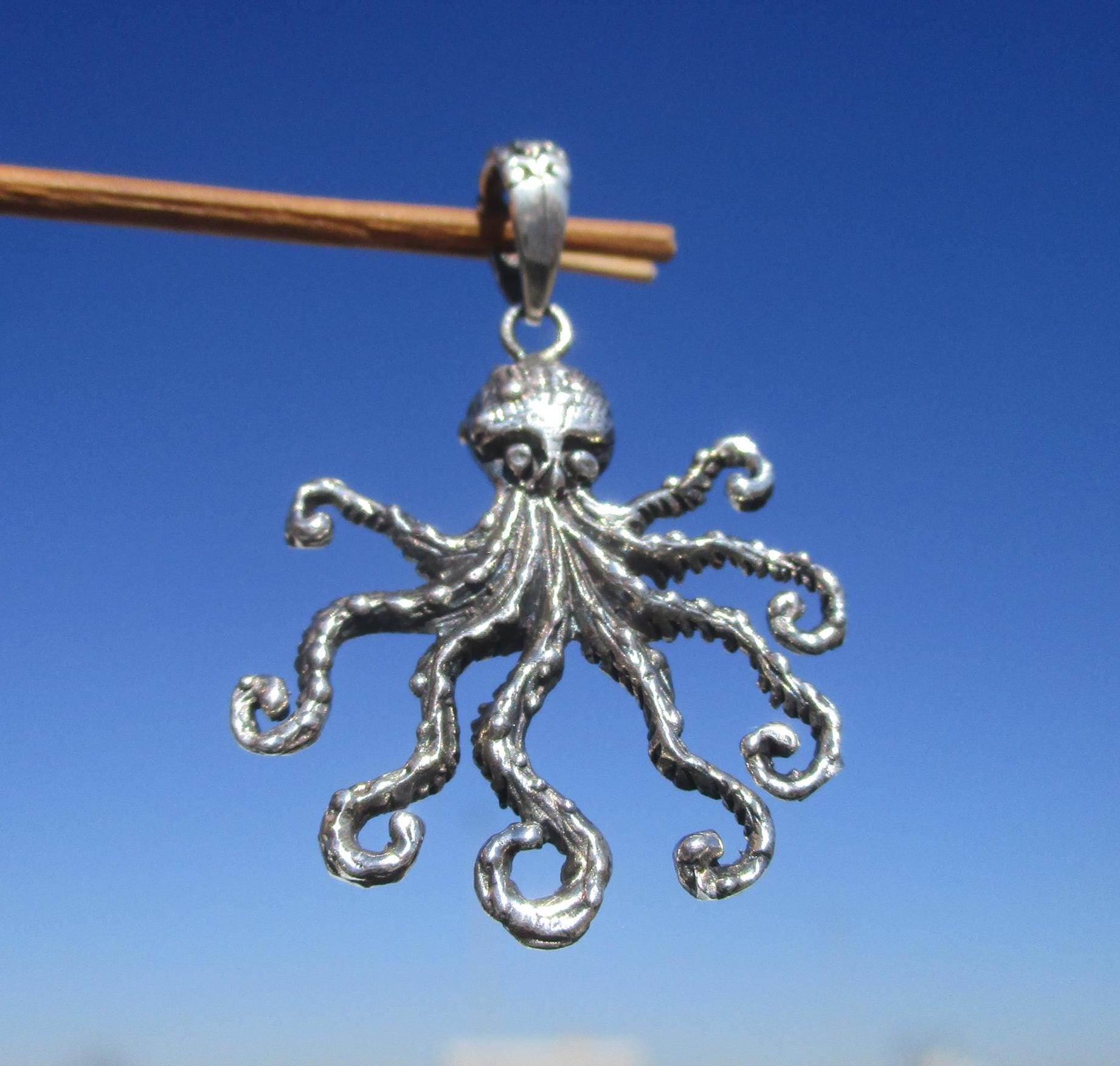 Tintenfisch Oktopus Anhänger Silber 925 Tintenfisch Oktopus Anhänger Silber 925 von THORALFWOLF