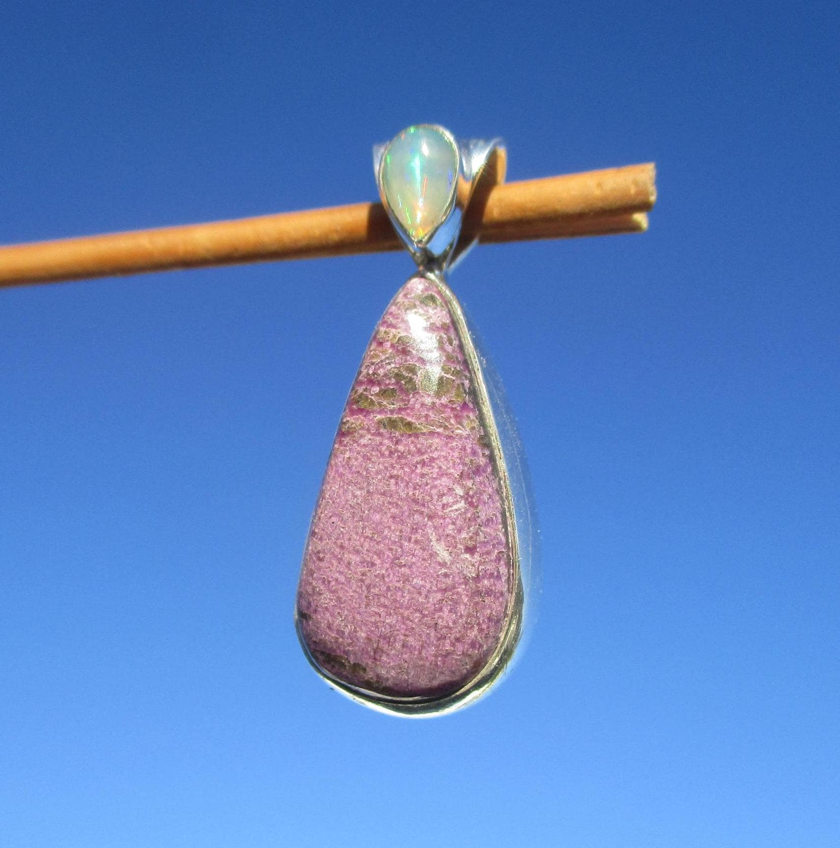 stichtit , Anhänger Silber 925 Mit Opal von THORALFWOLF