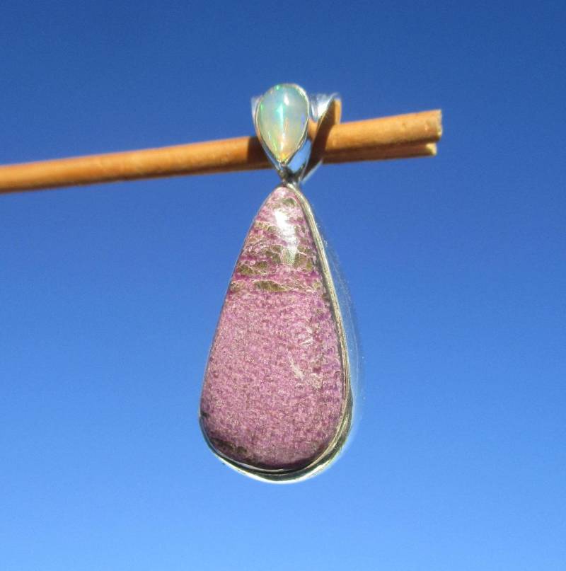 stichtit , Anhänger Silber 925 Mit Opal von THORALFWOLF