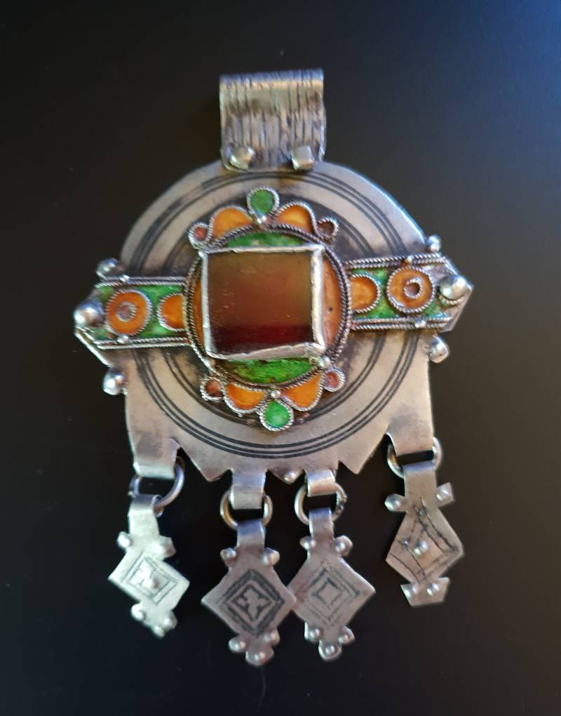 Marokko Berber Anhänger Mit Ohrringe in Silber, Dh, Rotem Glas Und Emaille Von Tiznit - Des Südens von TIFINAGH