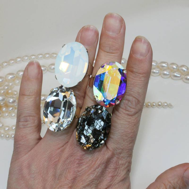 Kristall Ring Großer Stein Große Übergröße Statement Klare Weiße Braut Cocktail Einstellbare Oval Funkelnde Hochzeit Schmuck, Gold, Gr62 von TIMATIBO