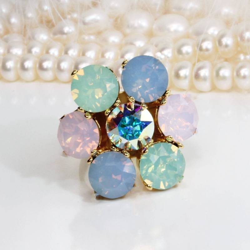 Pastell Ring Bunte Regenbogen European Kristall Opal Blume Einstellbar Oversize Brautjungfern Geschenk Hochzeit Bühne Ziehen Schmuck 8 Mm, Gold, Gr71 von TIMATIBO