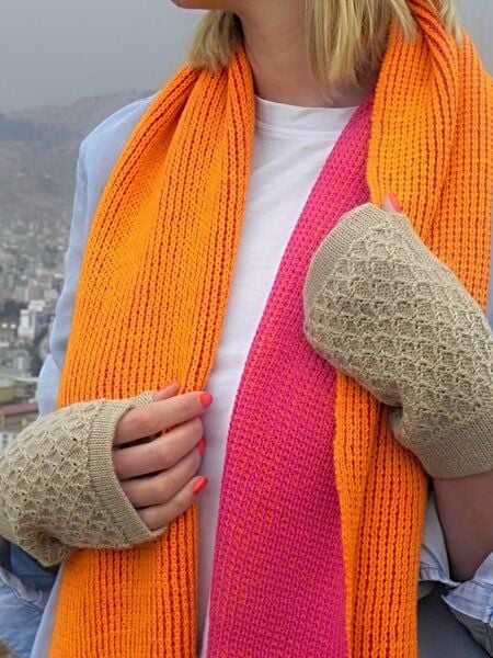 TINKU -Celebrating Bolivian Heritage 100% Baby Alpaka Doppelseitiger Schal (YANANTIN) aus Bolivien von TINKU -Celebrating Bolivian Heritage