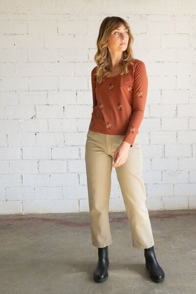 TIRALAHILACHA Gaia basic T-shirt TIRALAHILACHA Gaia basic T-shirt von TIRALAHILACHA