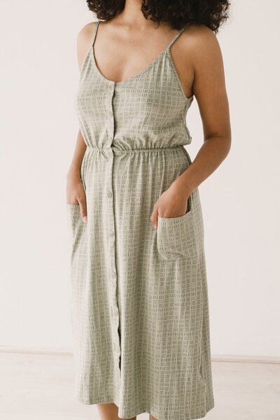TIRALAHILACHA Hiare Midi dress in green wicker TIRALAHILACHA Hiare Midi dress in green wicker von TIRALAHILACHA