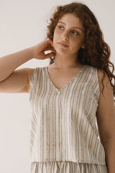 TIRALAHILACHA Holly Tencel strap top trace print von TIRALAHILACHA