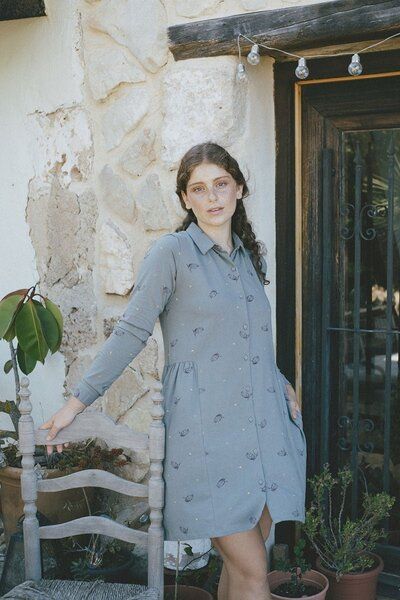 TIRALAHILACHA Scarlette shirt dress in green TIRALAHILACHA Scarlette shirt dress in green von TIRALAHILACHA