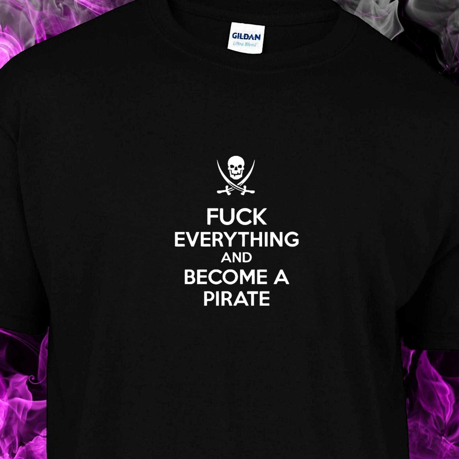 Piraten Totenkopf & Crossbones Schwarzes Baumwoll T-Shirt von TIndustries