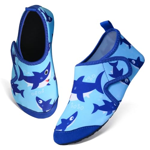 TMEOG Badeschuhe Kinder Wasserschuhe Kleinkind Schwimmschuhe Strandschuhe rutschfeste Aquaschuhe mit Klettverschluss Wattschuhe Meerschuhe Barfussschuhe für Jungen Mädchen(24/25 EU,Hai) von TMEOG