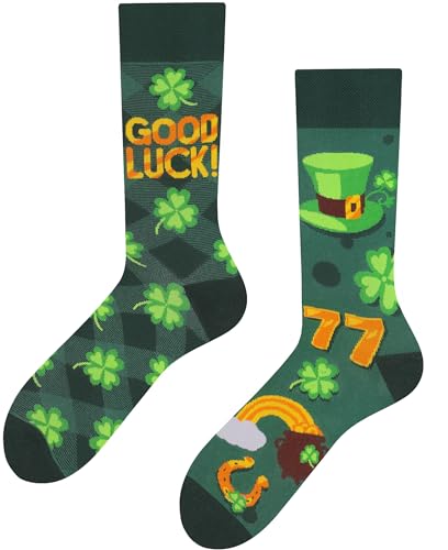 TODO Lustige Good Luck Socken Herren und Damen - 777 - St. Patrick Socken mit Hufeisen, Topf voll Gold (Kleeblatt Socken 43-46) von TODO