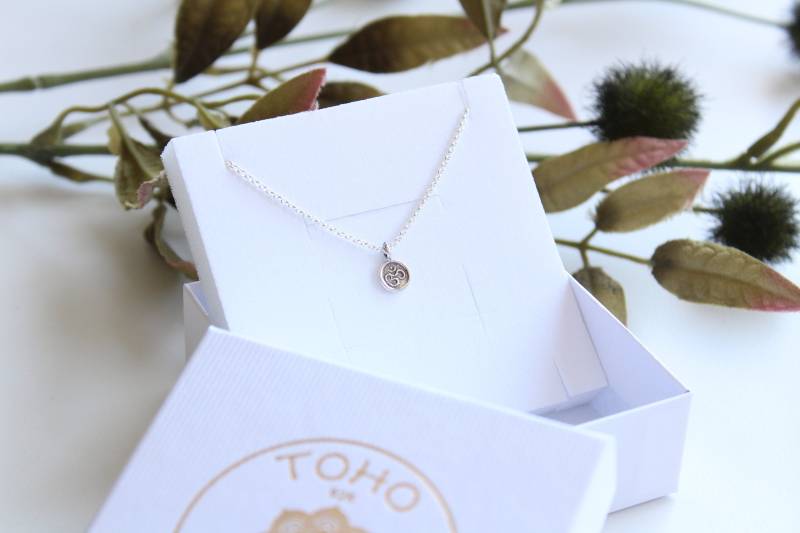 Tiny Om 925 | Sterling Silber Rolokette Om Small Shiny Oxidiert Prägung Karma Namaste Tiny Om 925 | Sterling Silber Rolokette Om Small Shiny Oxidiert Prägung Karma Namaste von TOHO925