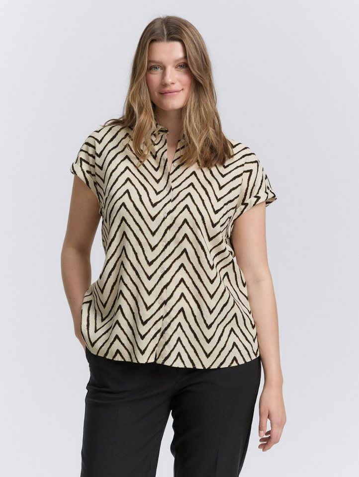 TOM TAILOR PLUS Kurzarmbluse Plus Size - Loose Fit Bluse mit Leinenanteil Plus Size - Loose Fit Bluse mit Leinenanteil von TOM TAILOR PLUS