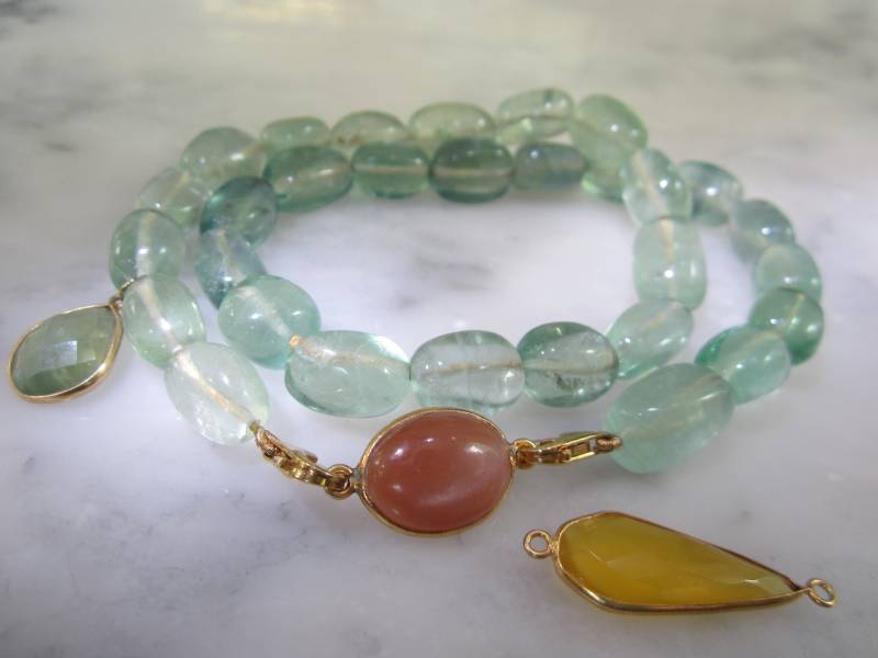 Fluorit Mondstein Cabochon Collier Kette Prenith von TOMKJustbe