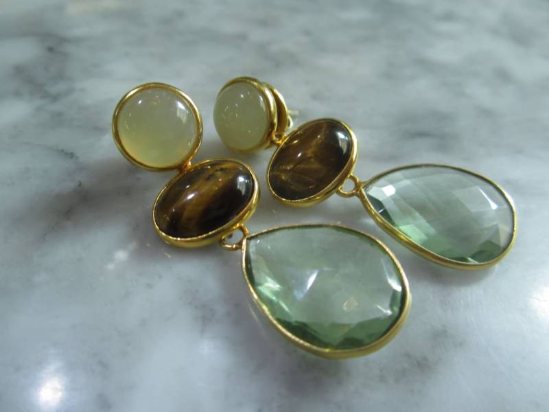 Ohrringe Mondstein Tigerauge Prasolit Amethyst Unikat Prehnit Briolette Perlen Tahiti Südsee Ohrhänger Luxus Gold von TOMKJustbe