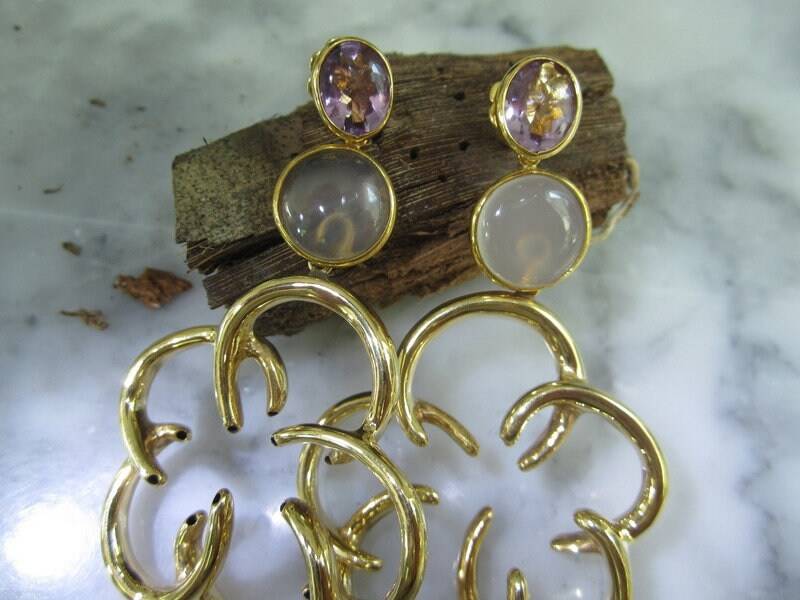 Perlen Ohrstecker Mondstein Amethyst Klassik Gold von TOMKJustbe