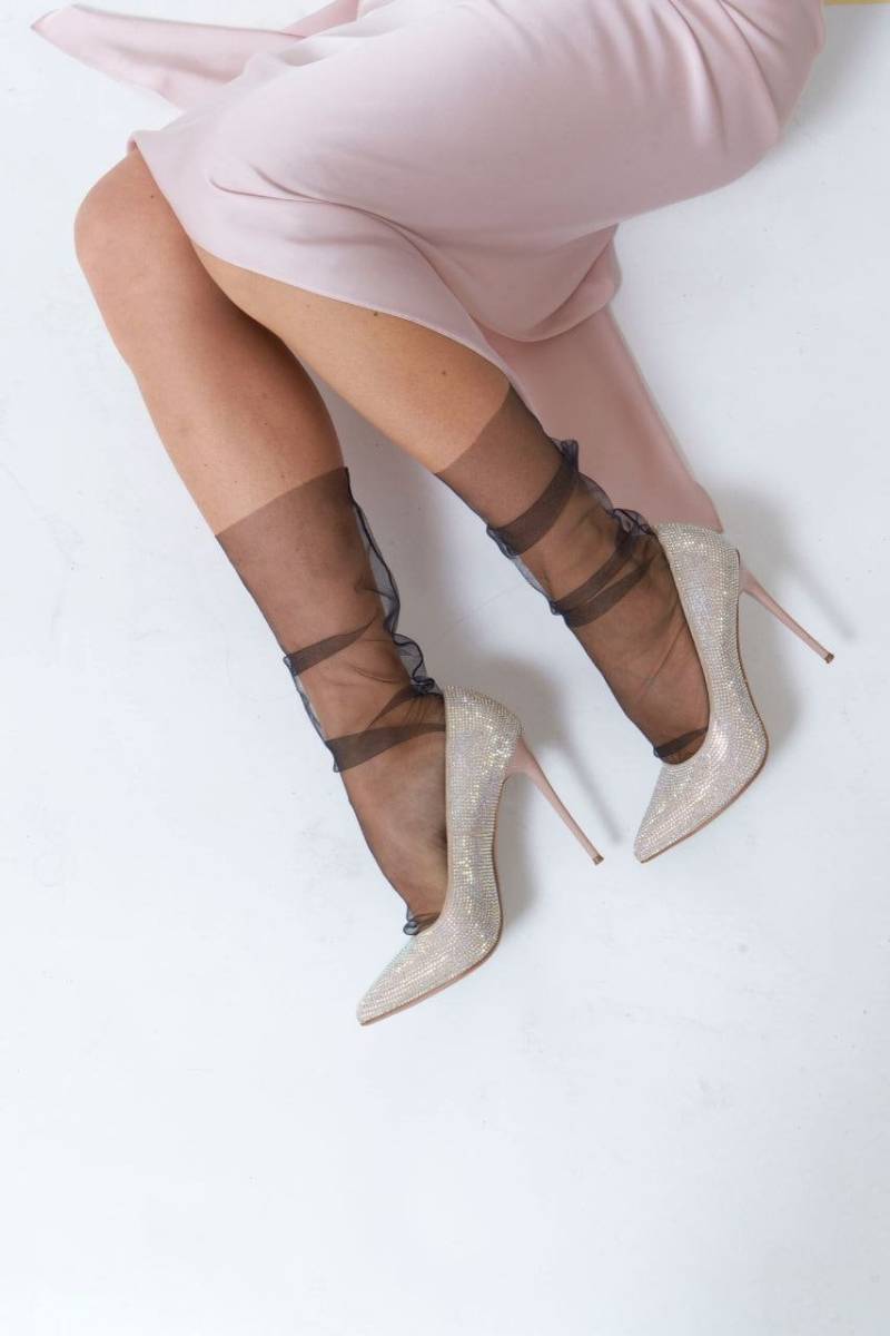 Schwarz Trendige Tüll Frauen Socken Transparent Nylon Sheer Handgemachte Spitze Mesh Für Mädchen Niedlich Bunt Blau Rot Rosa Orange Neuheit Sommer von TONKObrand